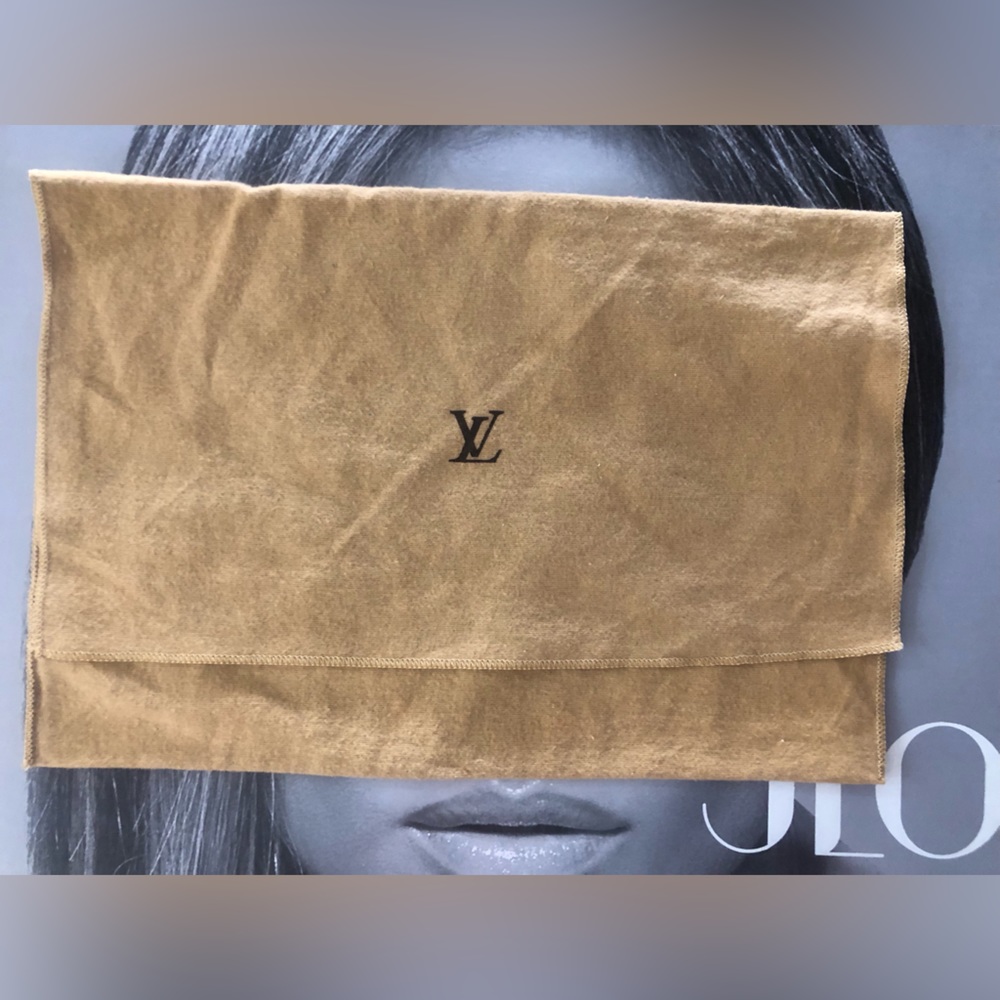 Louis Vuitton wallet dust bag 13x9”